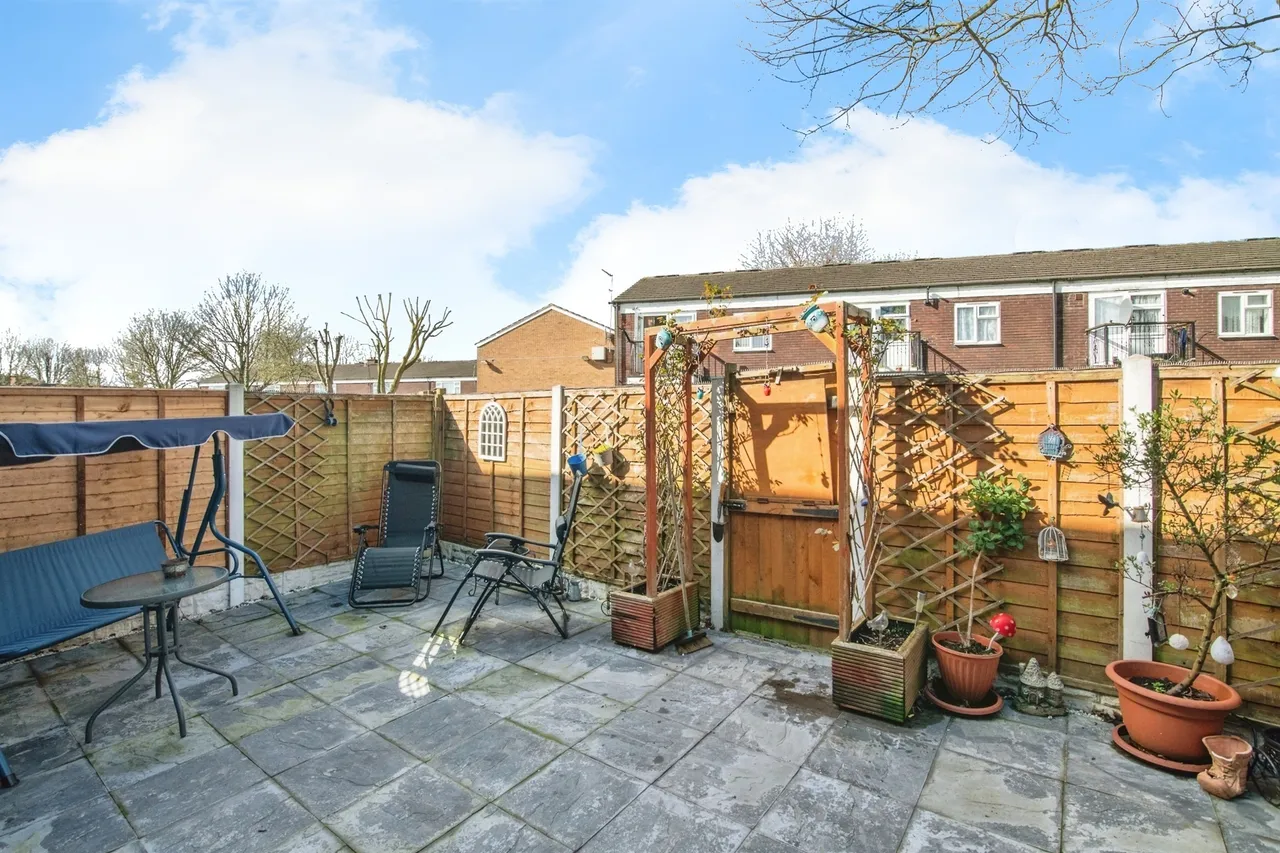 Eastfield Road, Tipton, DY4, photo 6