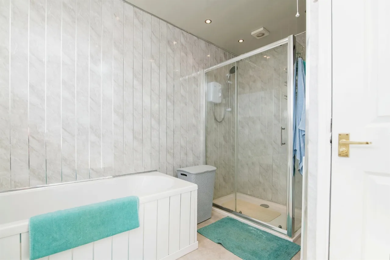 Eastfield Road, Tipton, DY4, photo 9
