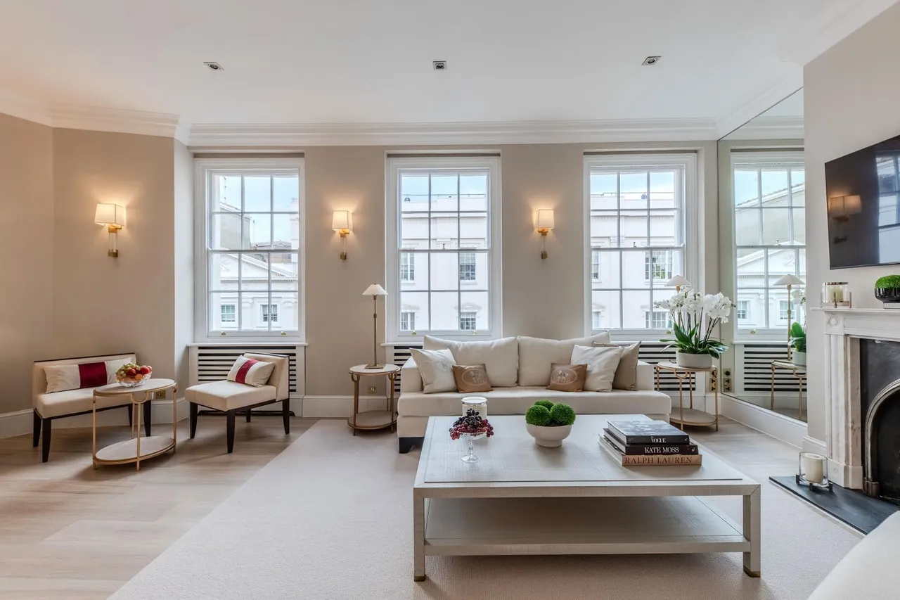 West Halkin Street, London, SW1X, photo 4