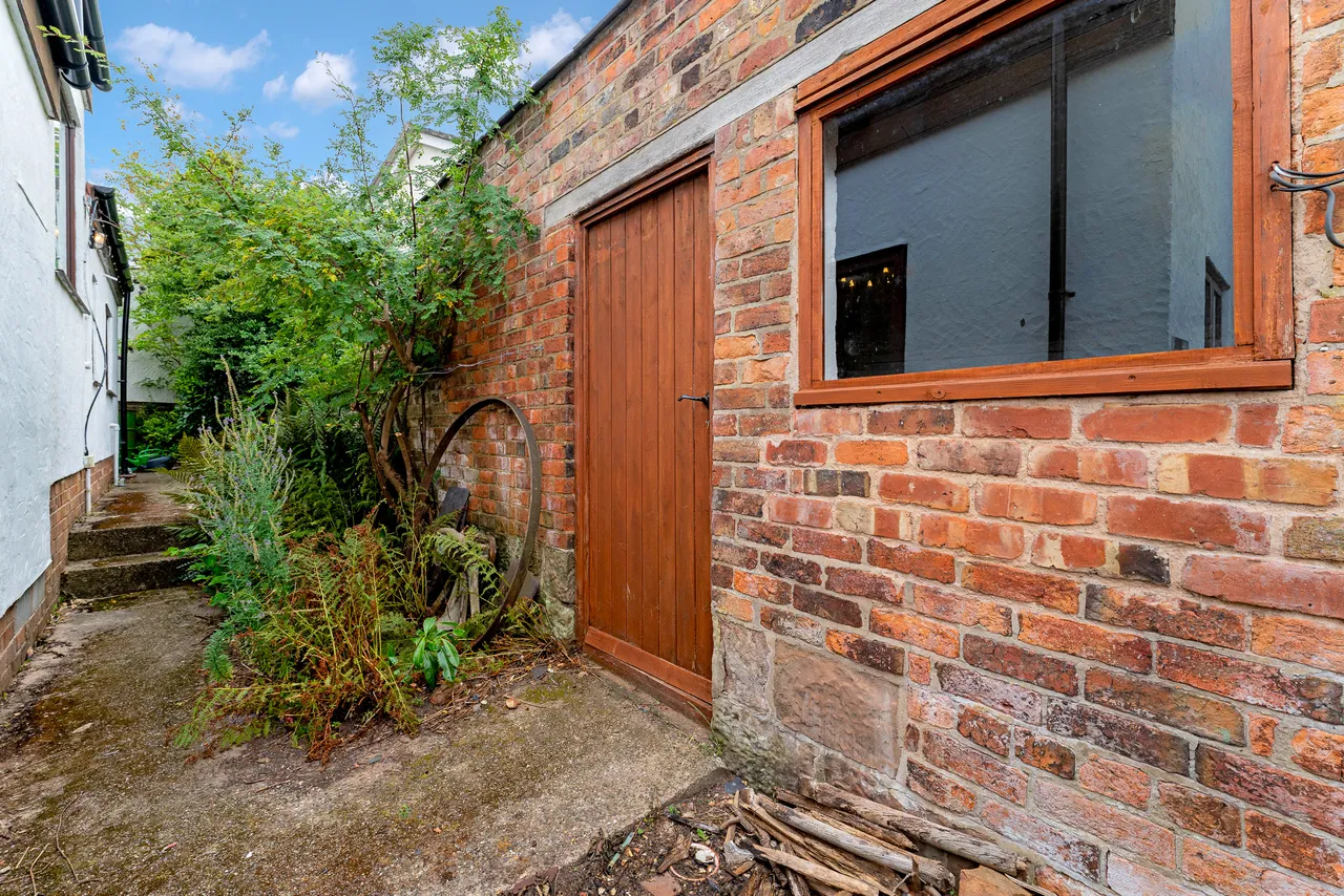 Hurst Cottage The Hurst, Frodsham, WA6, photo 24