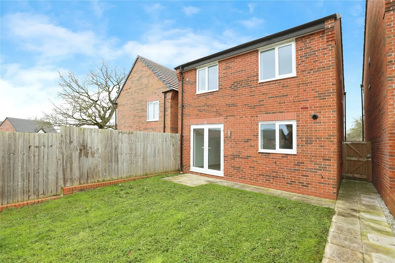 Fusilier Road, Winsford, Cheshire, CW7, photo 19