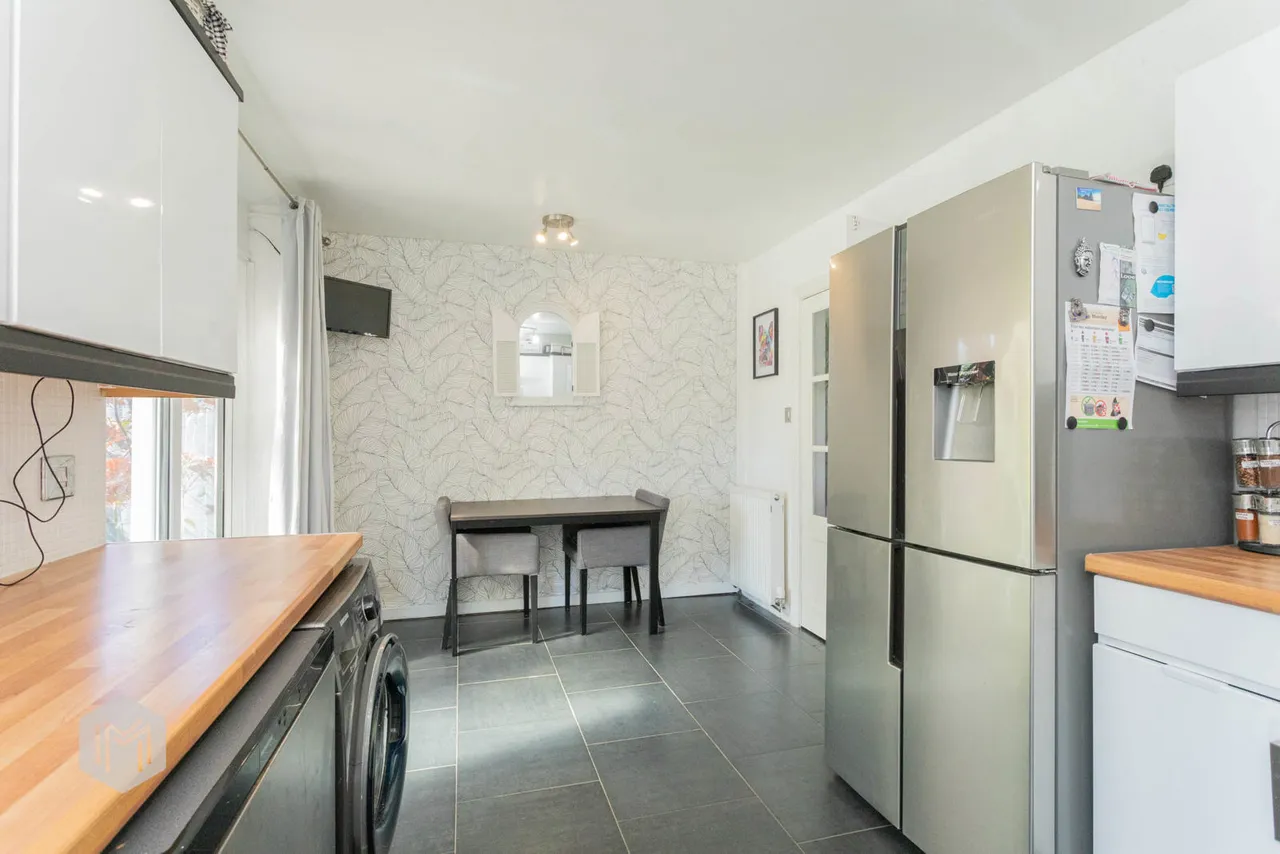 Coniston Avenue, Farnworth, Bolton, BL4 0PZ, photo 5