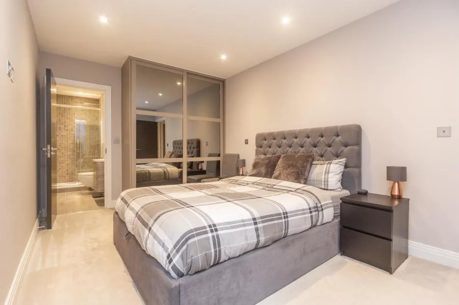 Kings Road, Fleet, GU51, photo 6