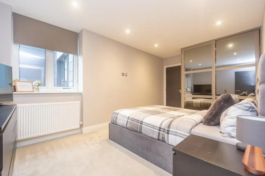 Kings Road, Fleet, GU51, photo 7