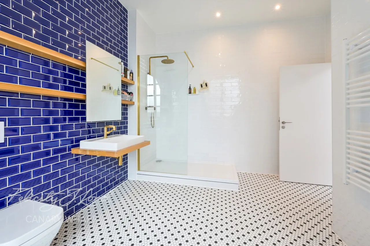 Orchard Place, London, E14, photo 11