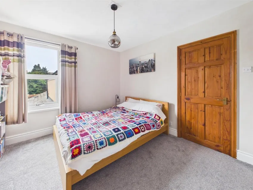 St. Pauls Road, Gloucester, photo 9