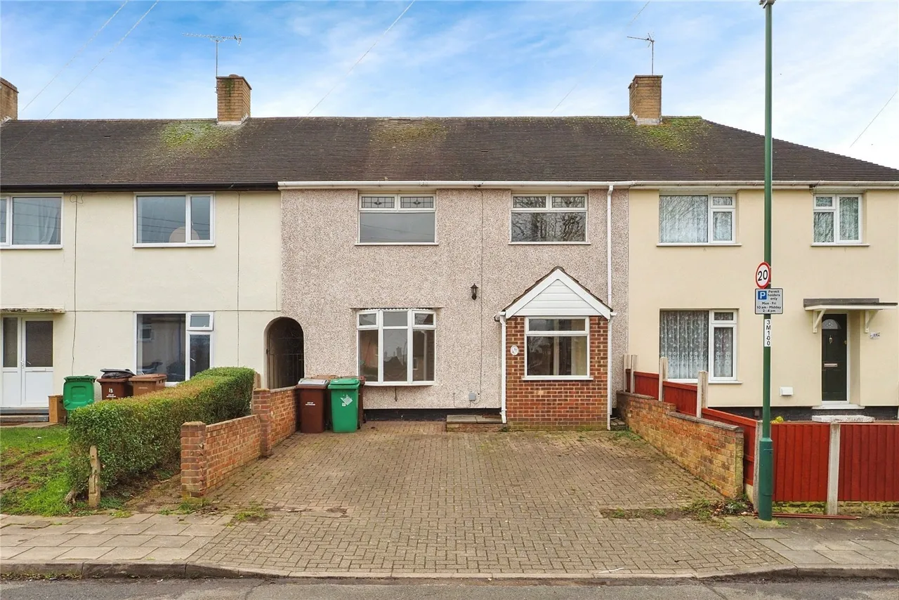 3 bed house for sale — Maypole, Clifton, Nottingham, NG11