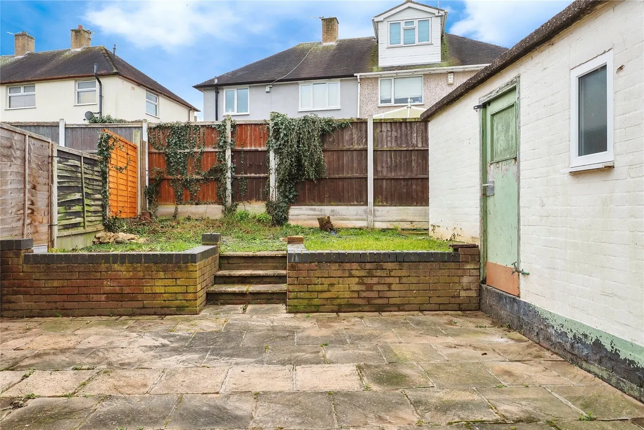 Maypole, Clifton, Nottingham, NG11, photo 16