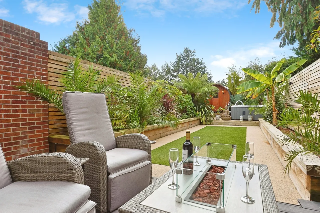 Poole Road, Branksome, Poole, photo 9