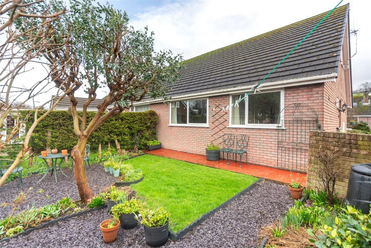 Maes Dolfor, Llanfairfechan, LL33, photo 15