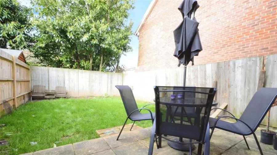 Challis Place, Bracknell, RG42, photo 6