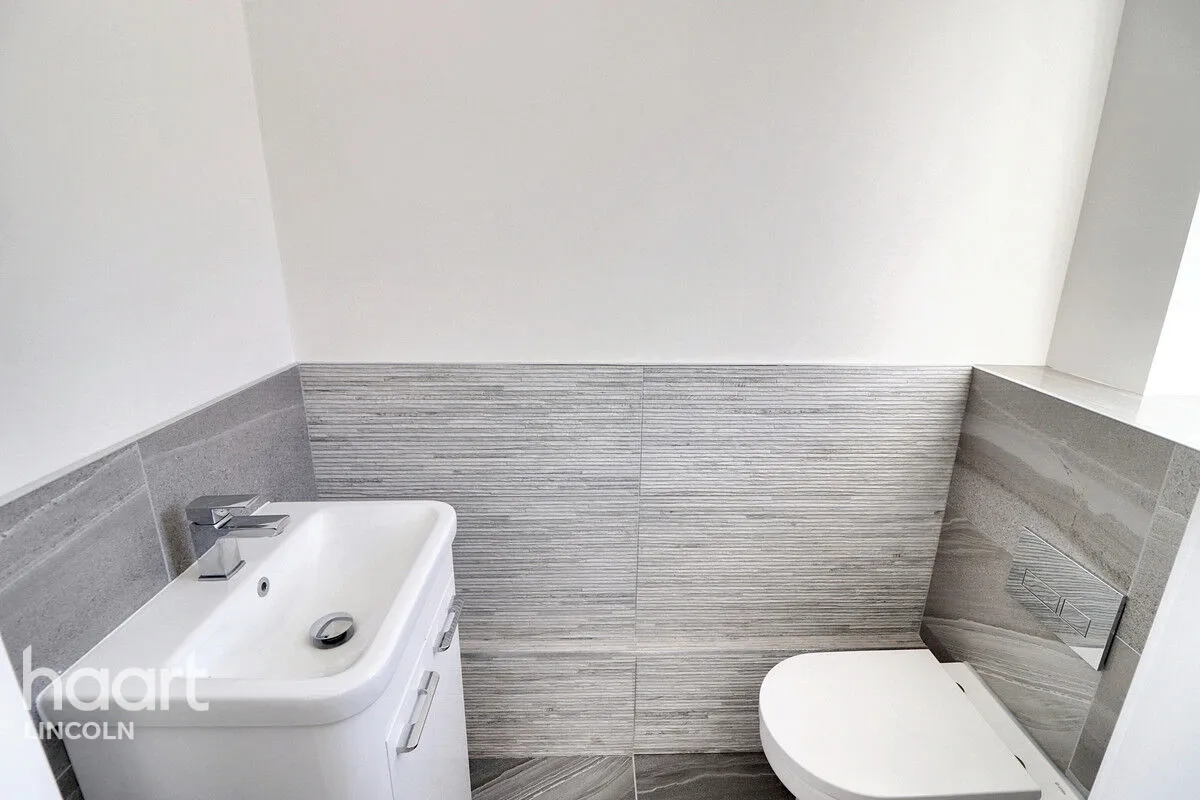 High Street, Elkesley, DN22, photo 4
