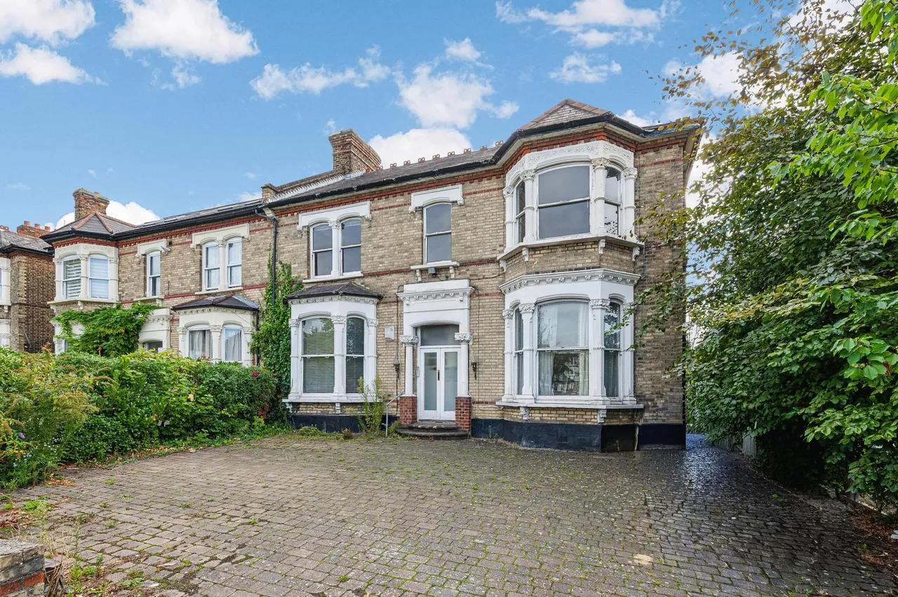 Station Road, Barnet, NW4, photo 18