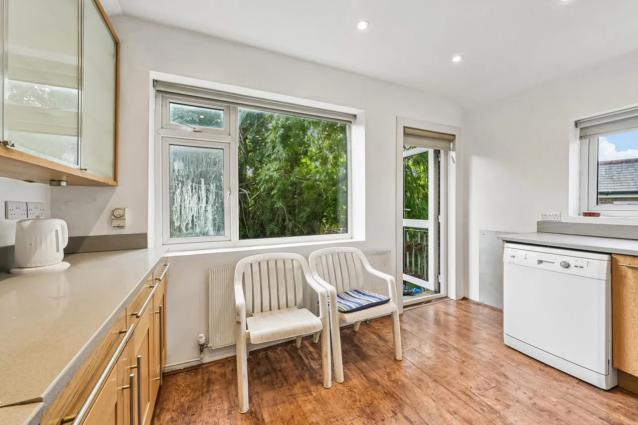 Station Road, Barnet, NW4, photo 6