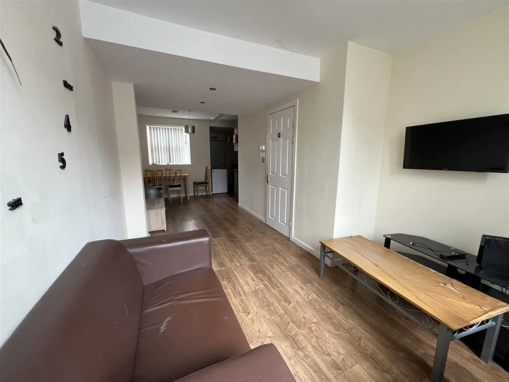 Brompton Road, Manchester, M14, photo 3
