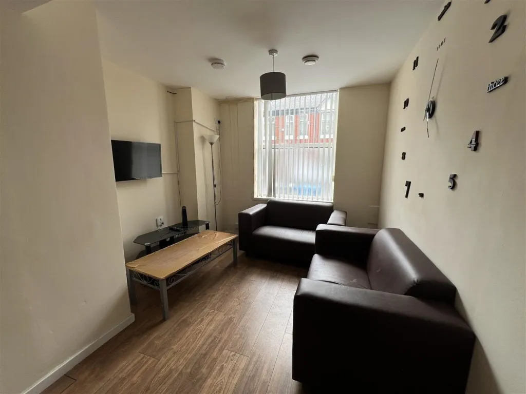 Brompton Road, Manchester, M14, photo 2