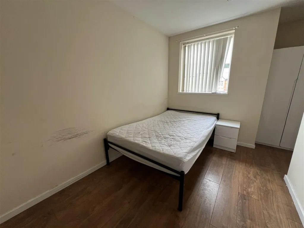 Brompton Road, Manchester, M14, photo 15
