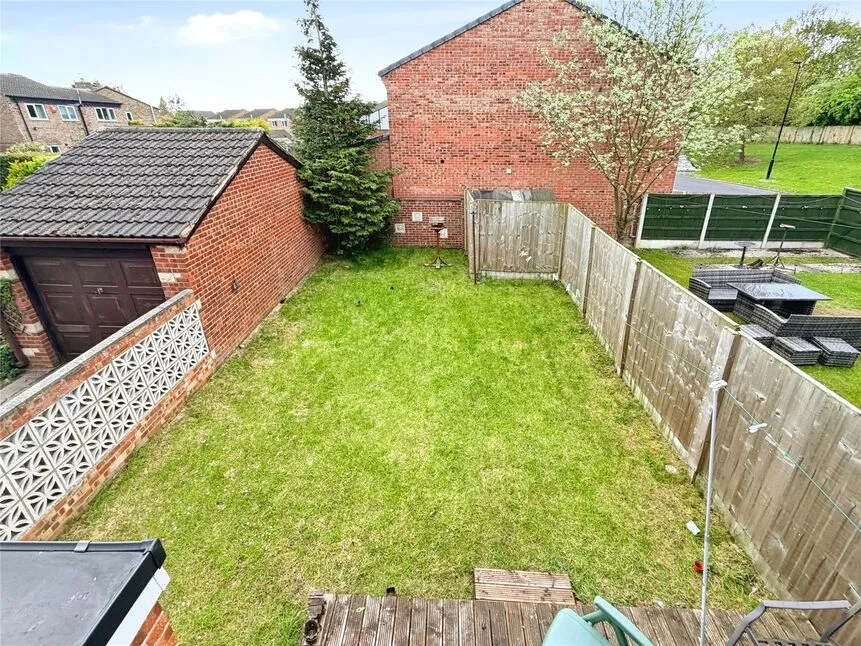 Aldcliffe Crescent, Doncaster, South Yorkshire, DN4, photo 8