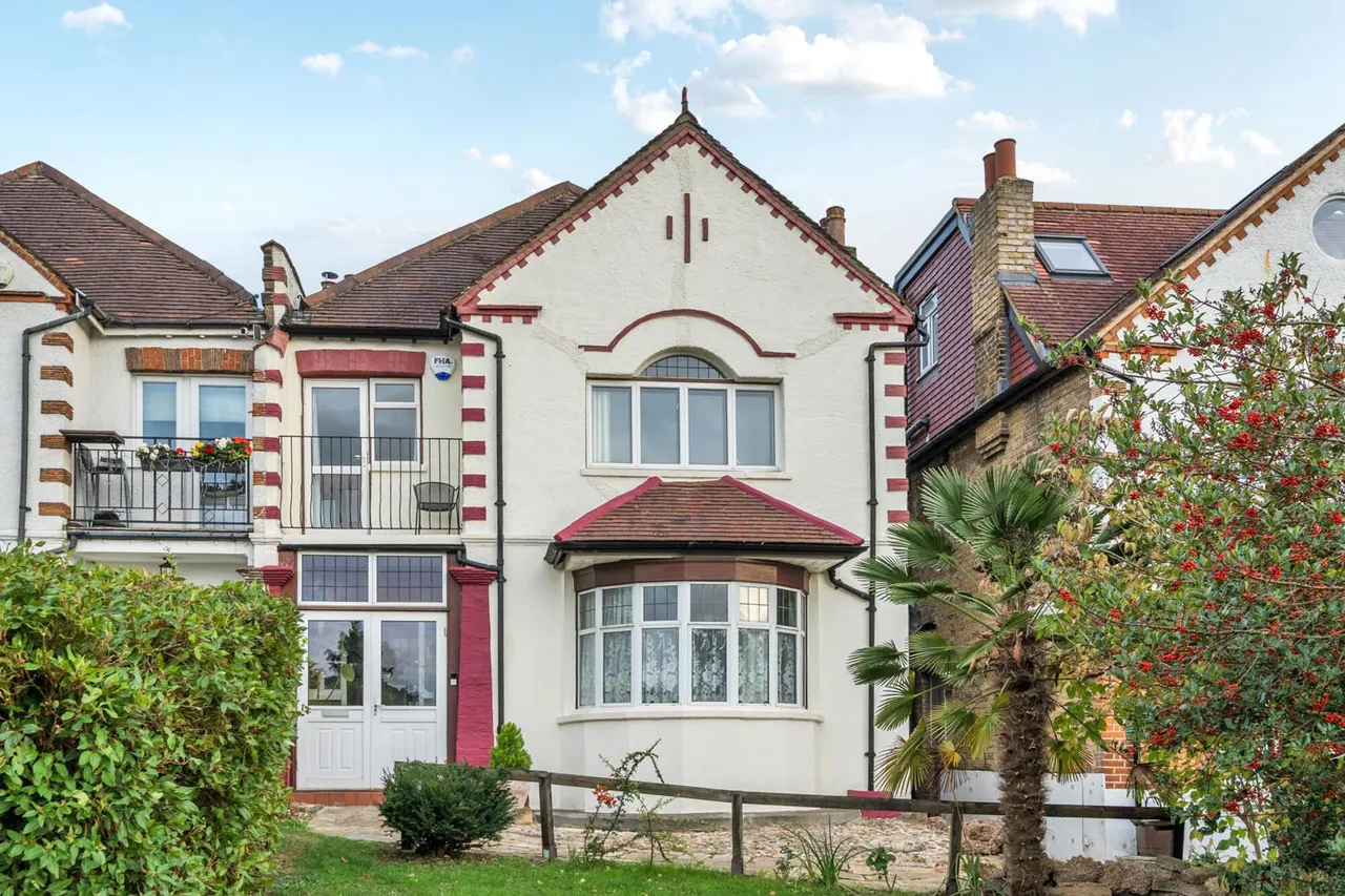 Mount Adon Park, SE22, photo 13