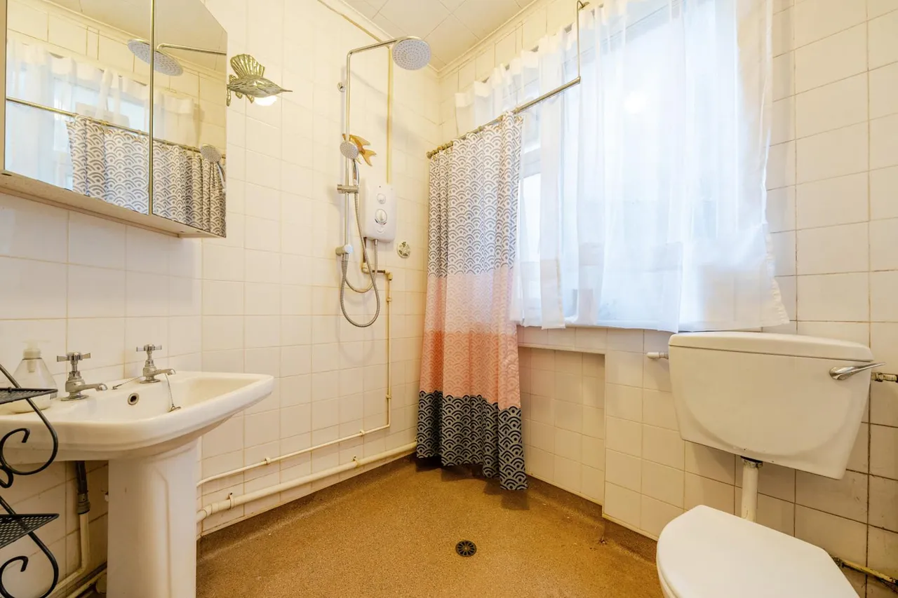 Mount Adon Park, SE22, photo 14