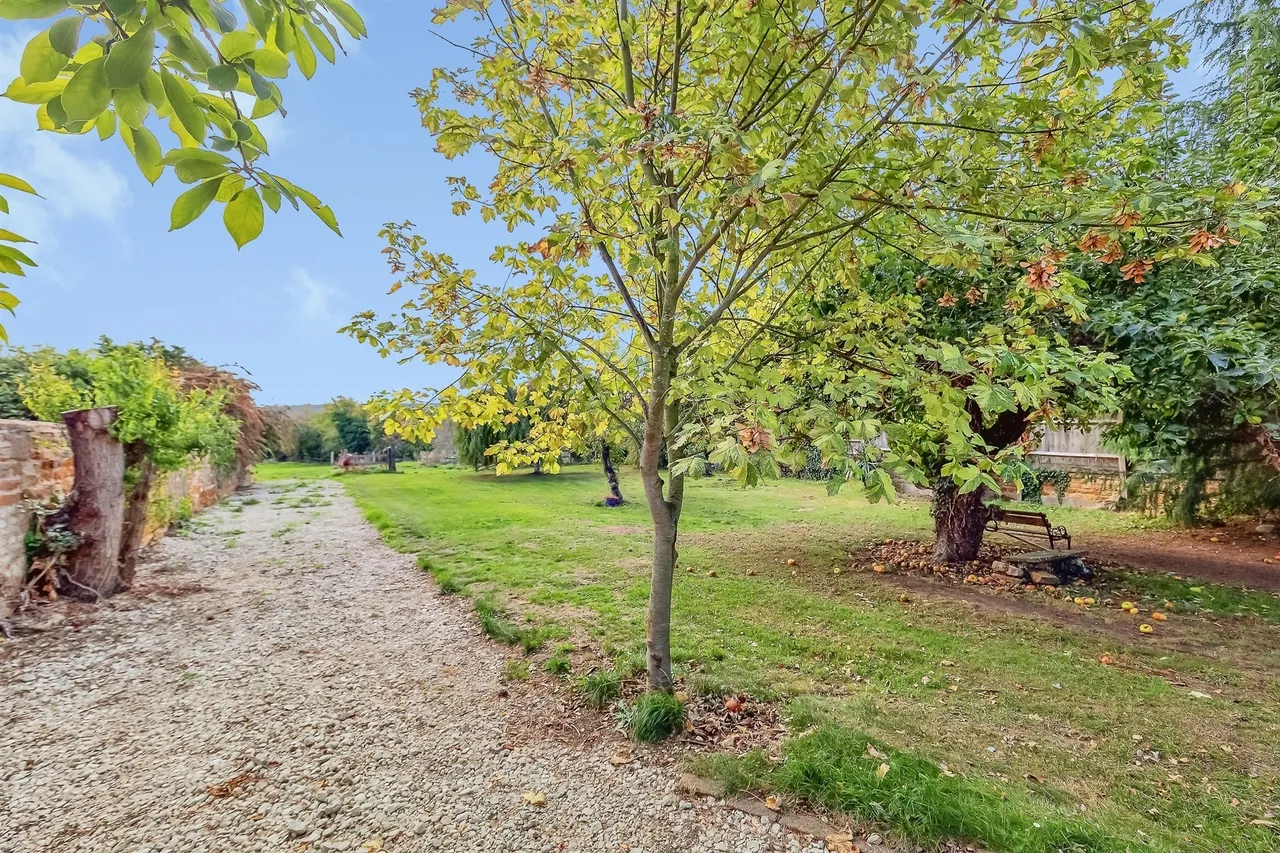 Main Street, Caldecott, LE16, photo 21