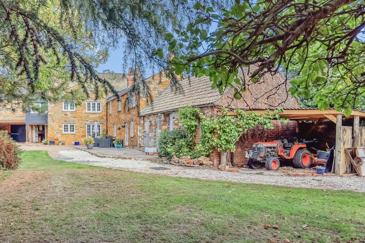Main Street, Caldecott, LE16, photo 17