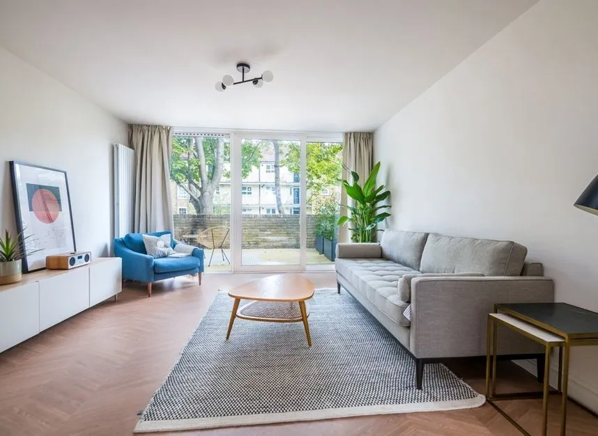 3 bed flat for sale, Coston Walk, Brockley, SE4