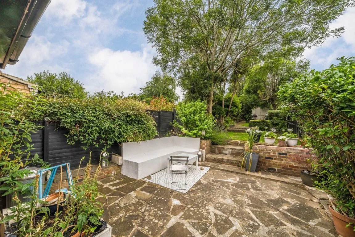 Hartham Road, TW7, photo 8