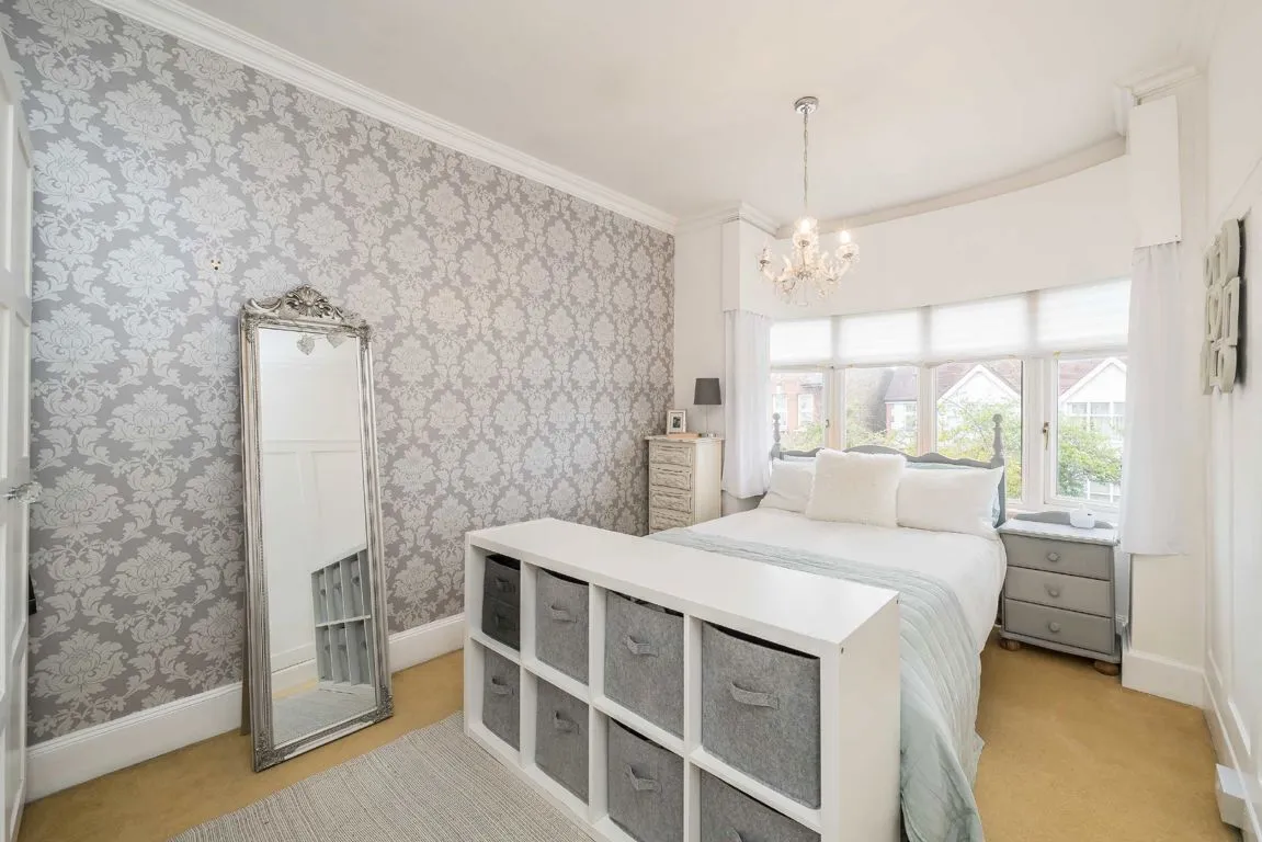 Hartham Road, TW7, photo 5