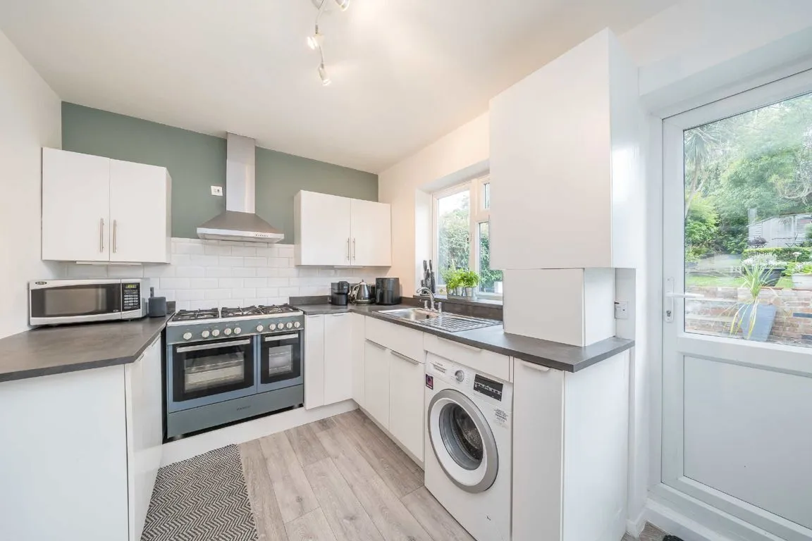 Hartham Road, TW7, photo 4