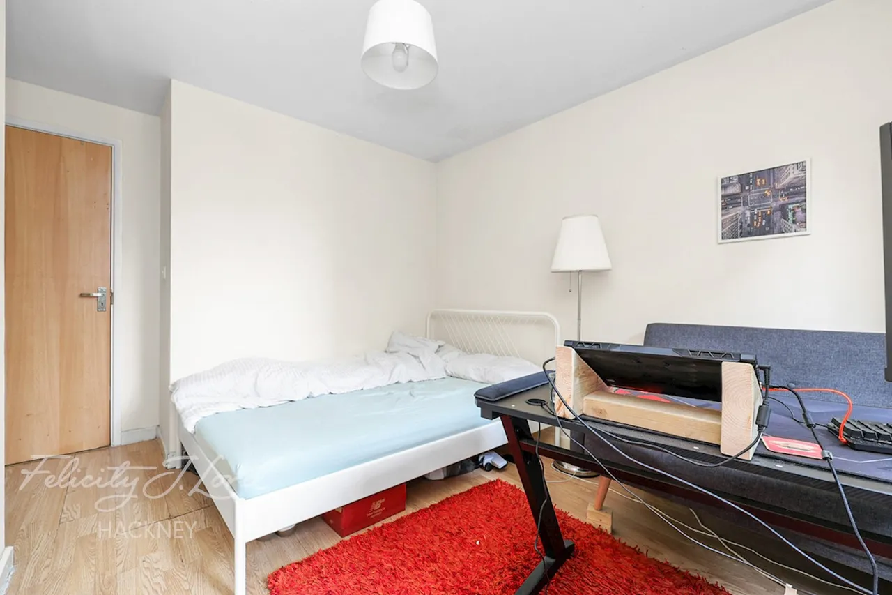 Southwold Road, London, E5, photo 22