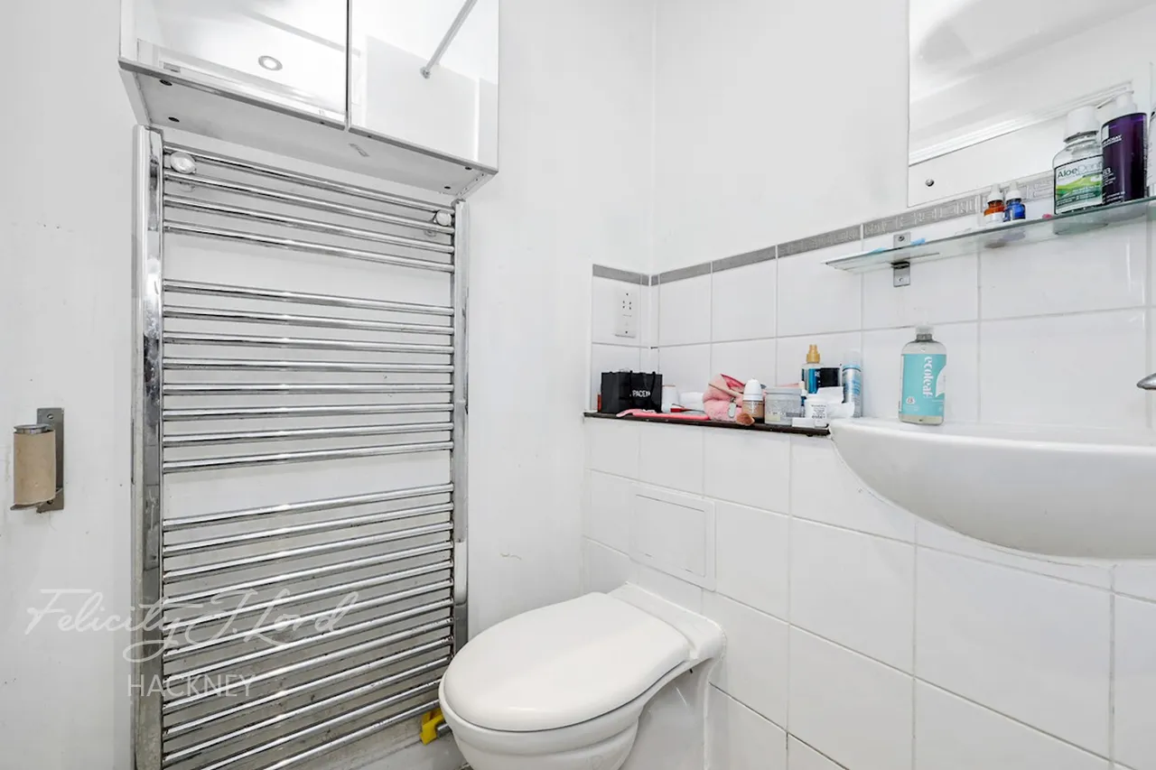 Southwold Road, London, E5, photo 25