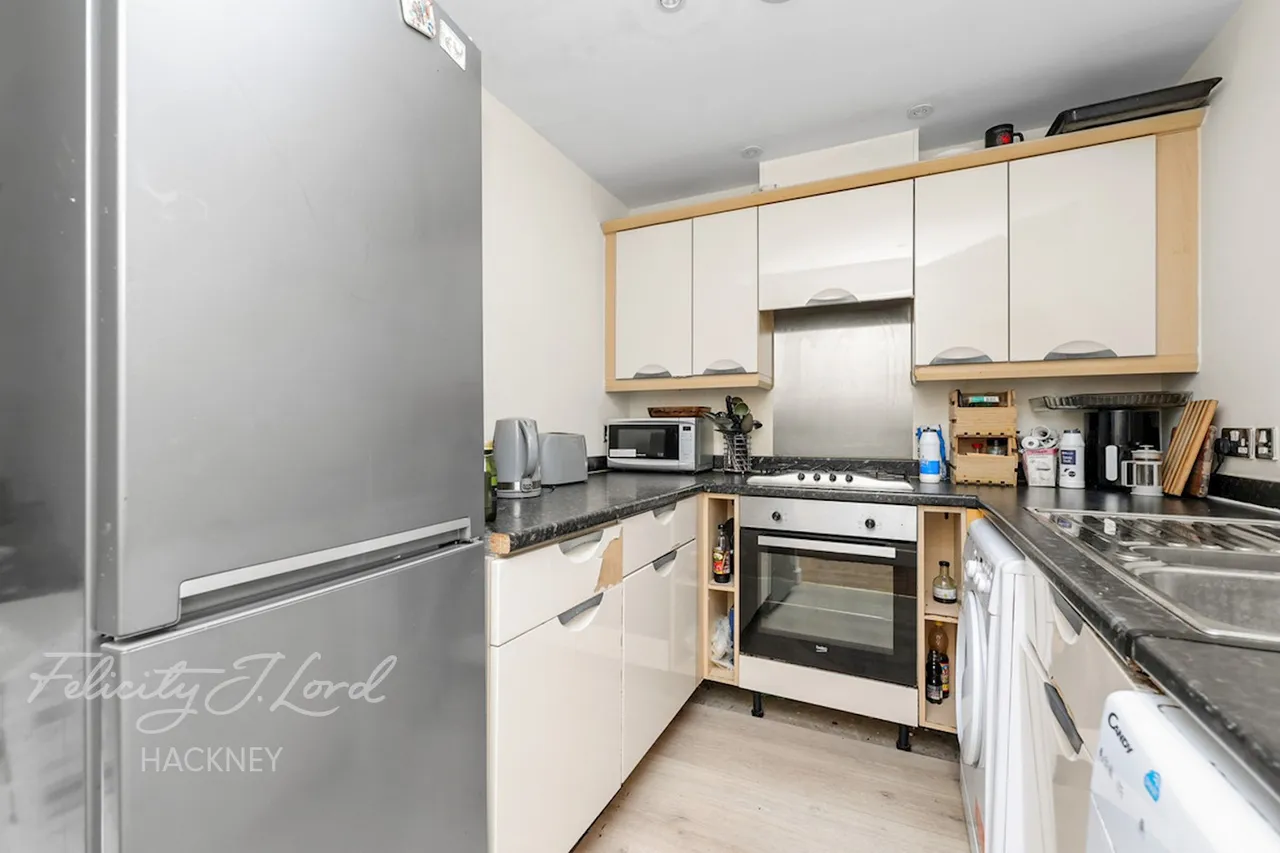 Southwold Road, London, E5, photo 9