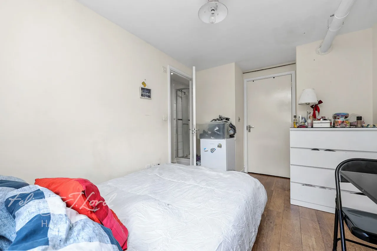 Southwold Road, London, E5, photo 28