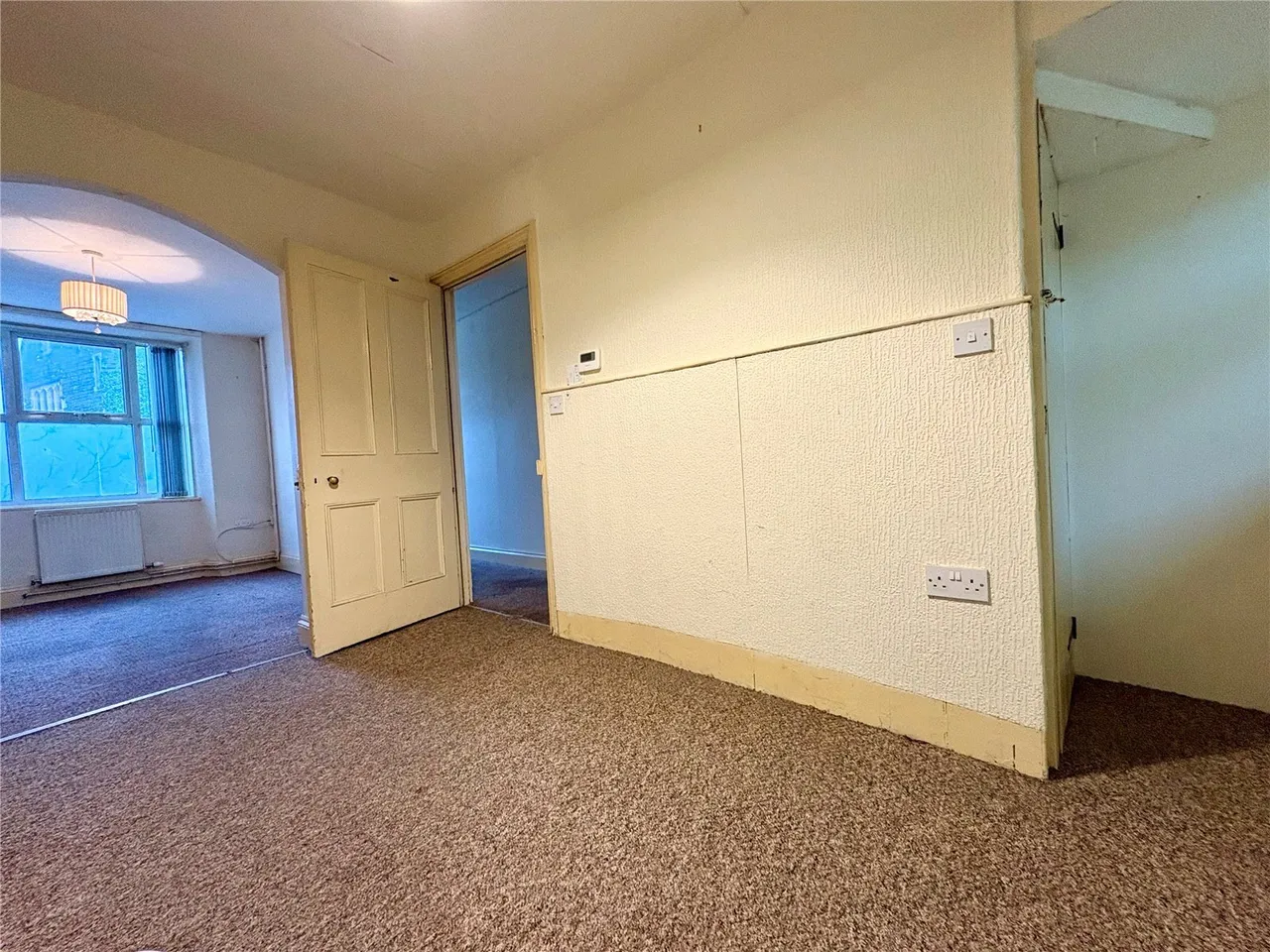 High Street, Lampeter, SA48, photo 5