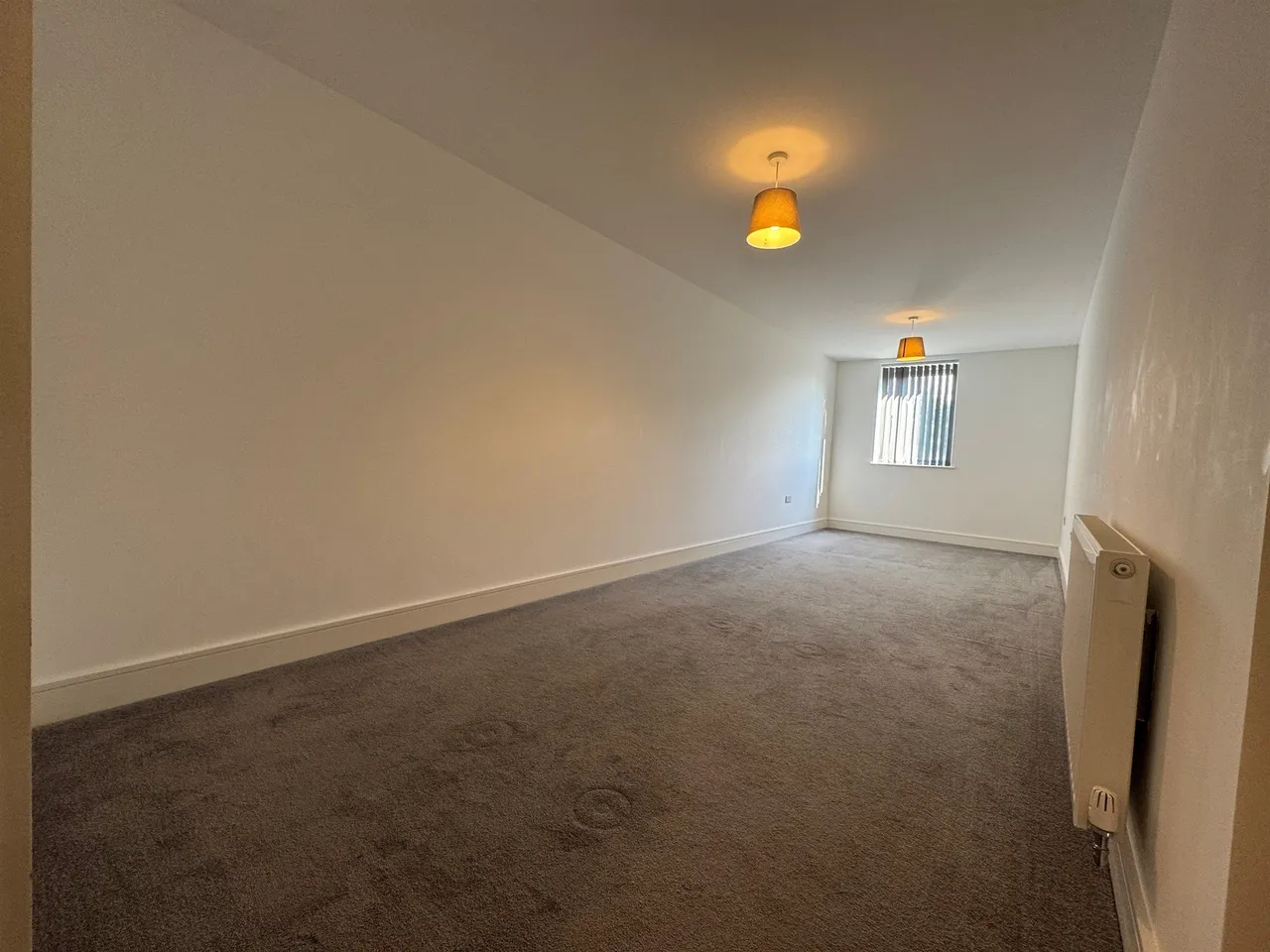 Russell Way, Crawley, photo 12