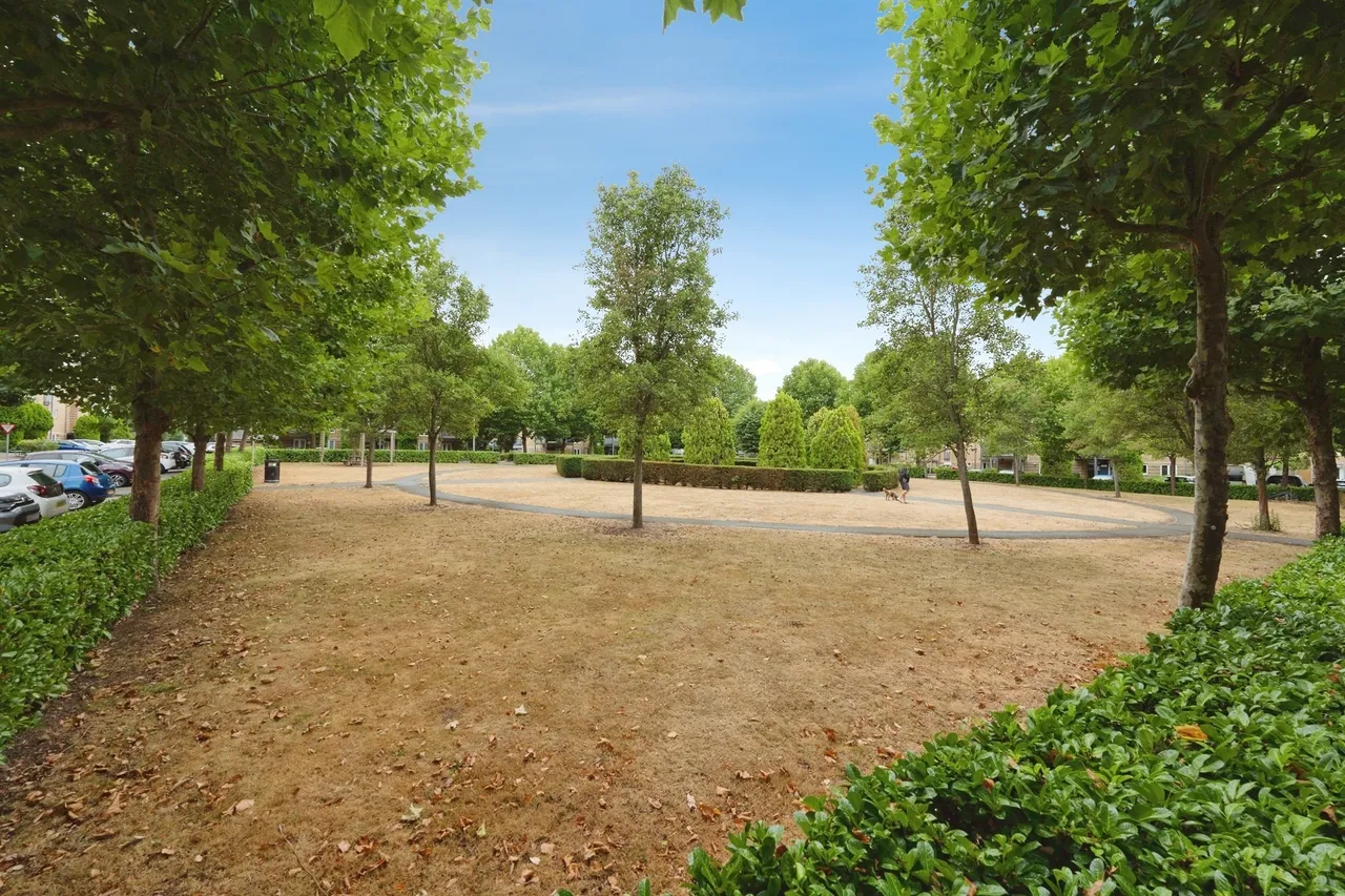 Modena Mews, Watford, WD18, photo 16