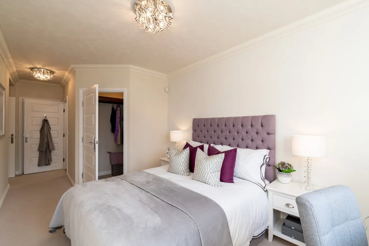 Botley Road, Park Gate, SO31, photo 5