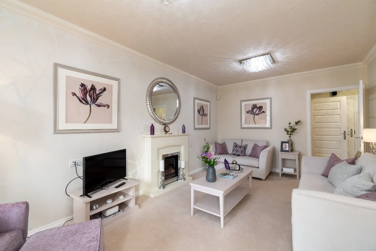 Botley Road, Park Gate, SO31, photo 4