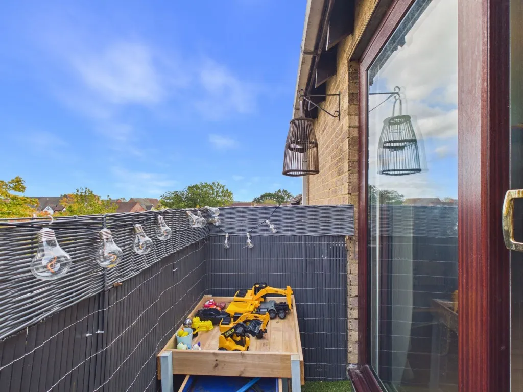 Maiden Place, Lower Earley, RG6, photo 6