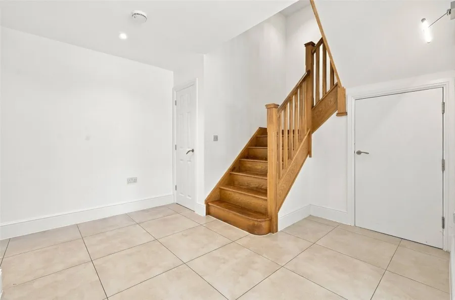 with 5 bedrooms in Rye Street, Bishops Stortford, CM23, photo 30