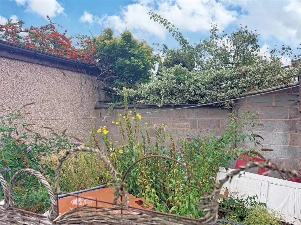 Aston Road, Nuneaton, CV11, photo 3