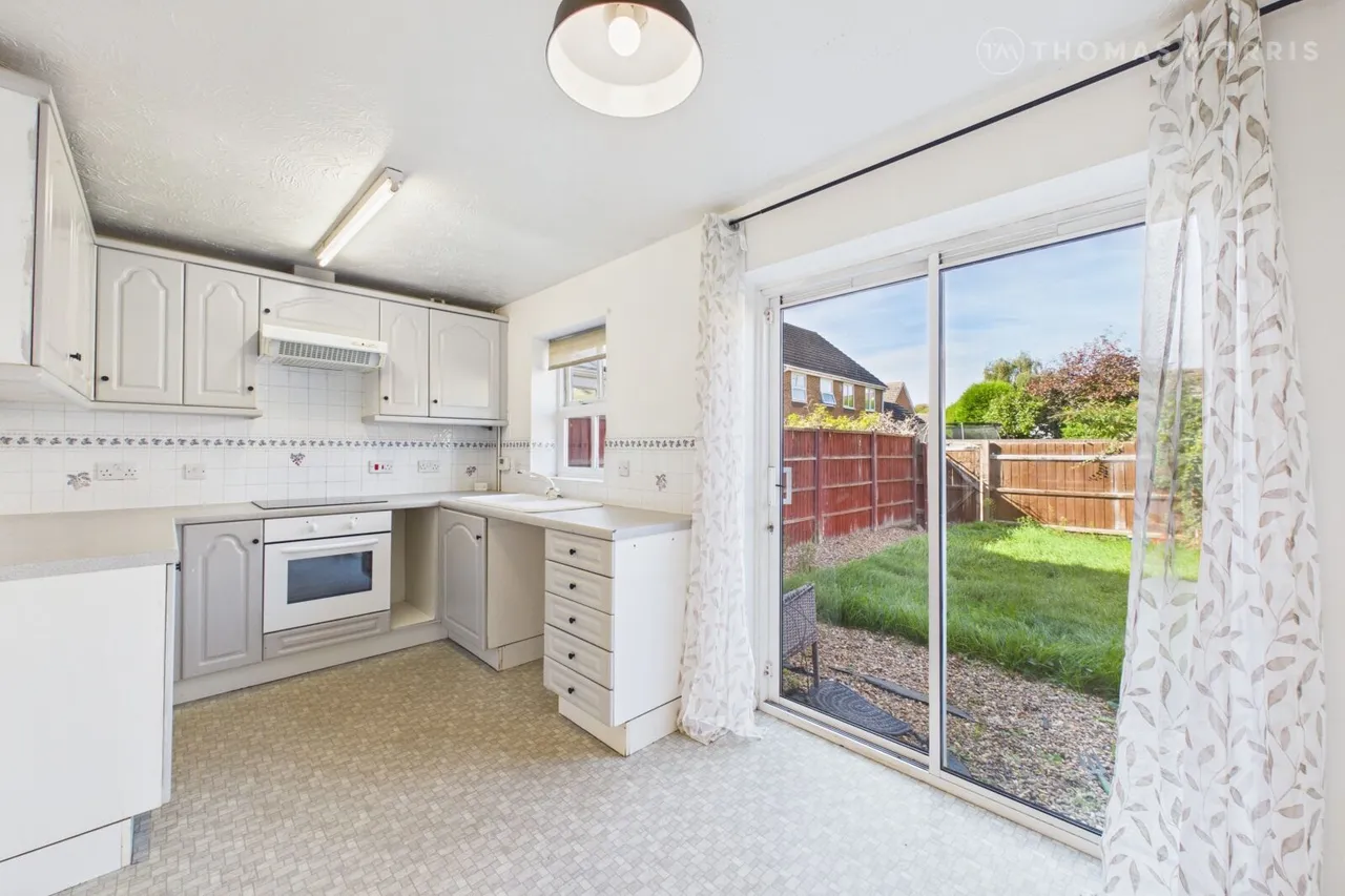 Hitchin Street, Biggleswade, SG18, photo 5