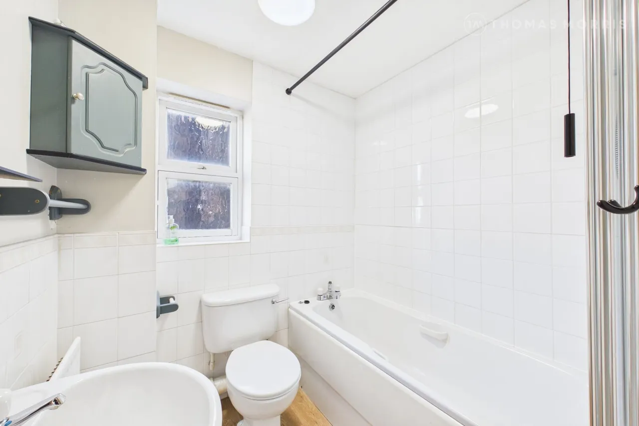 Hitchin Street, Biggleswade, SG18, photo 6