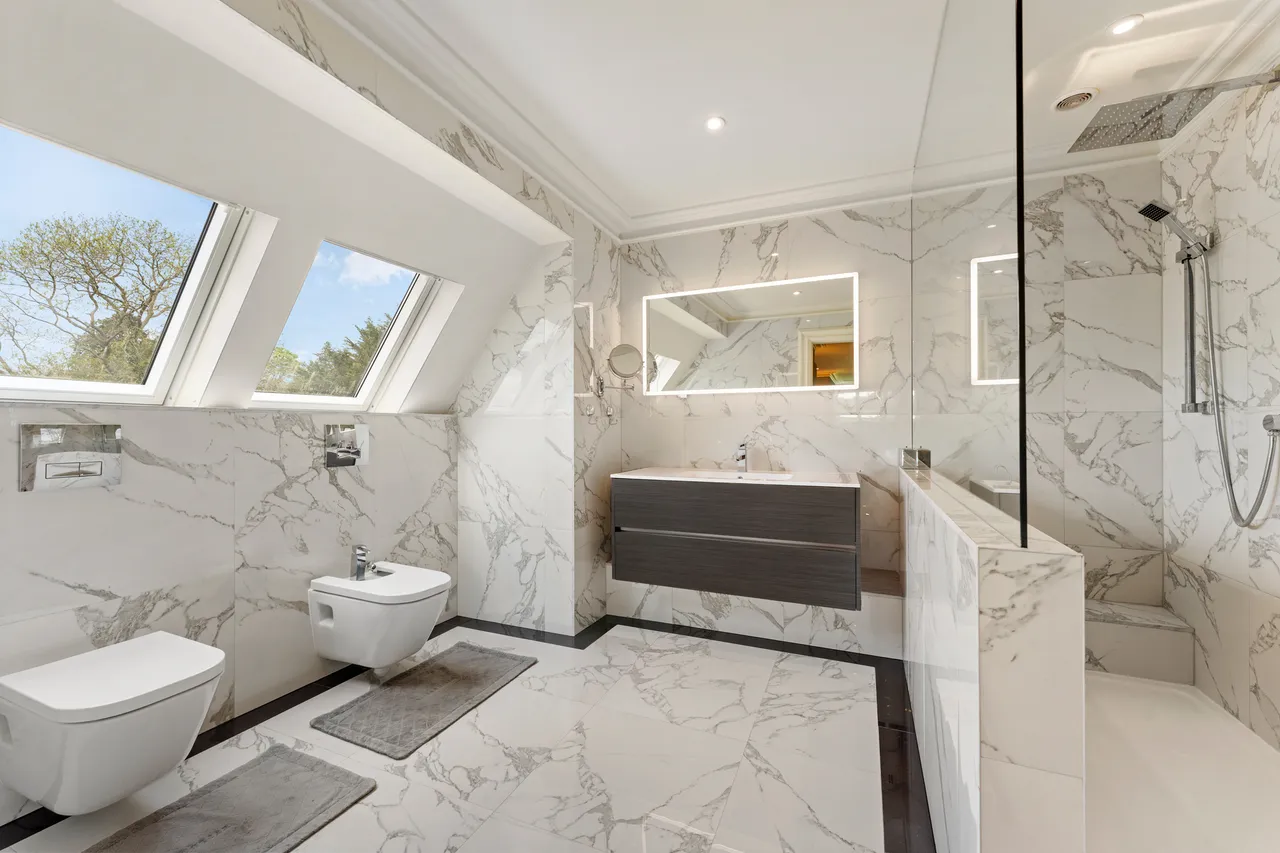 Burfield Road, Windsor, SL4, photo 14