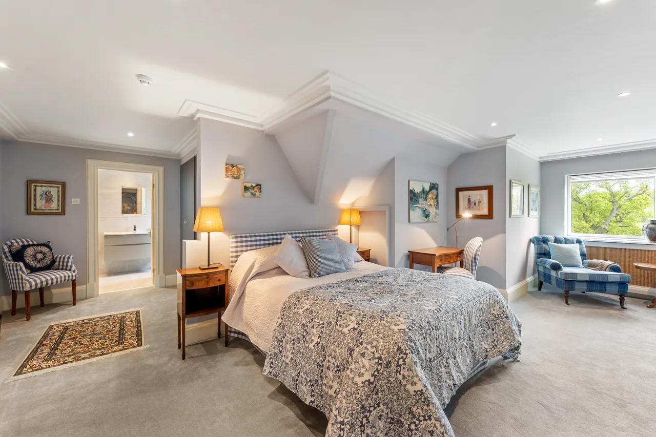 Burfield Road, Windsor, SL4, photo 13