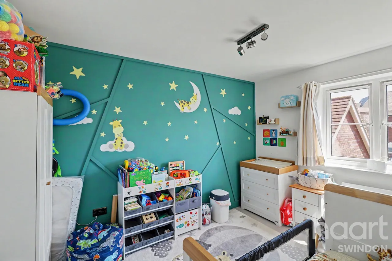 Dearle Road, Swindon, SN25, photo 12