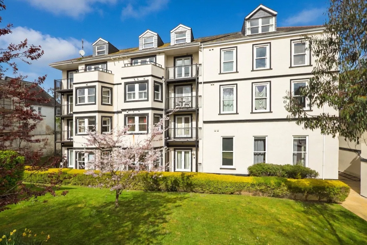 1 bed flat for sale, Bar Road, Falmouth, TR11