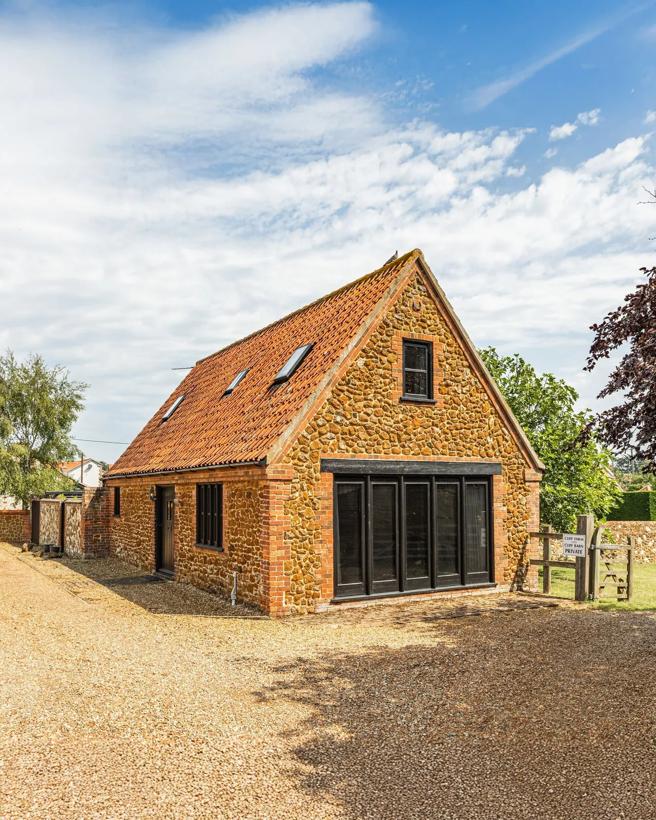 Charming Barn Conversion in Old Hunst, photo 12