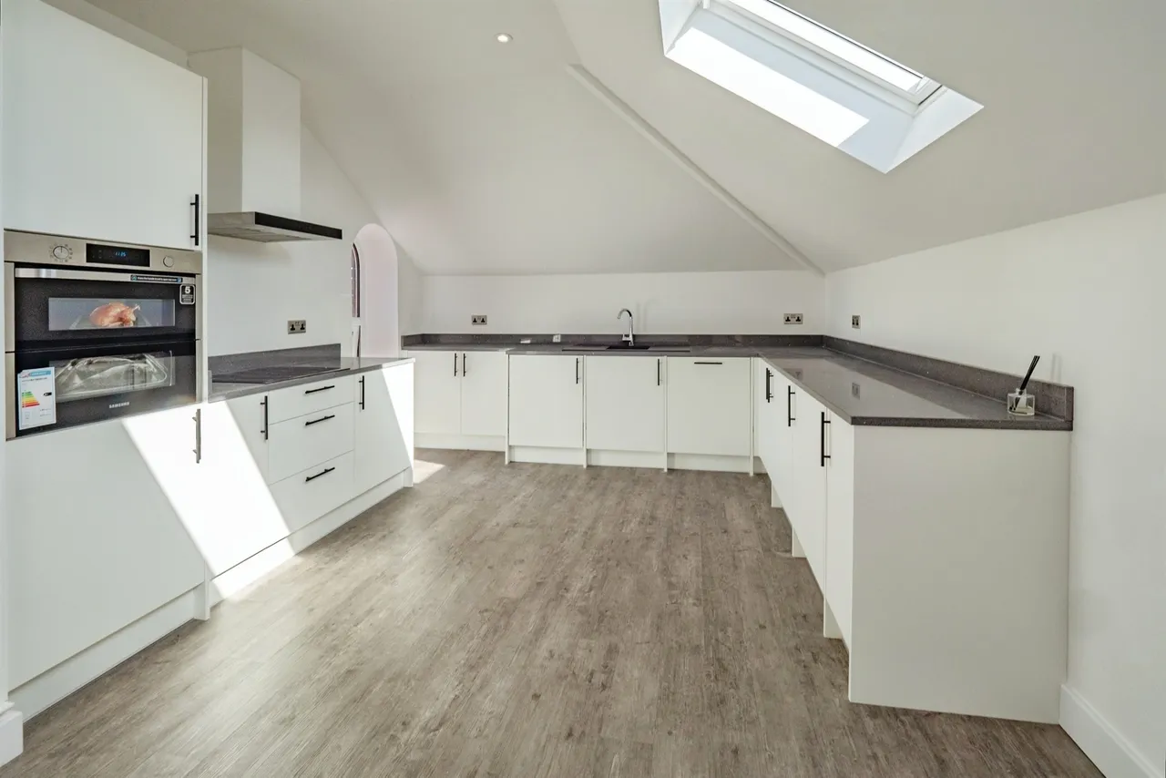 Wilton Road, Hornsea, HU18, photo 2